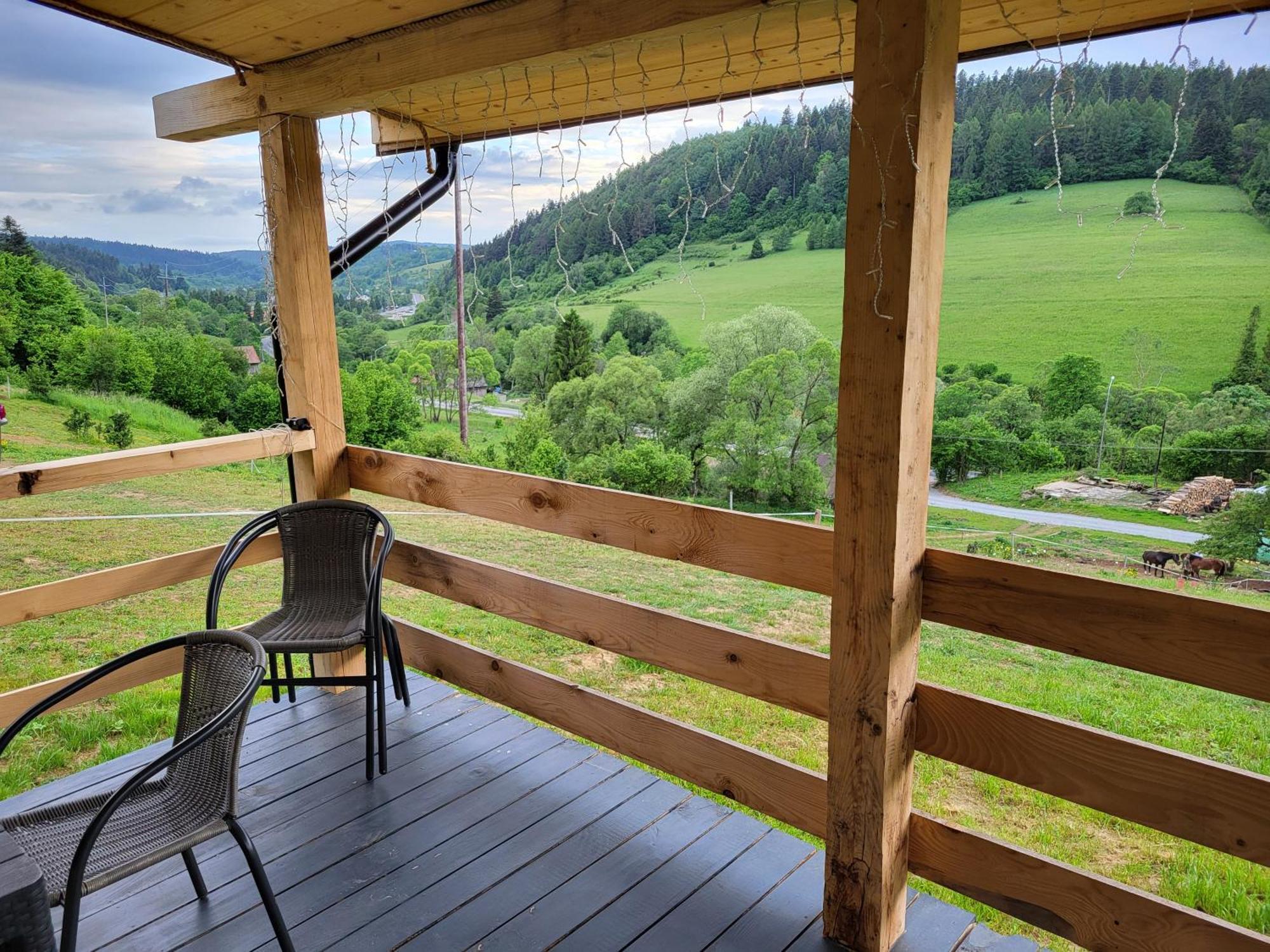Hotel Lesny Dzban Komańcza Esterno foto